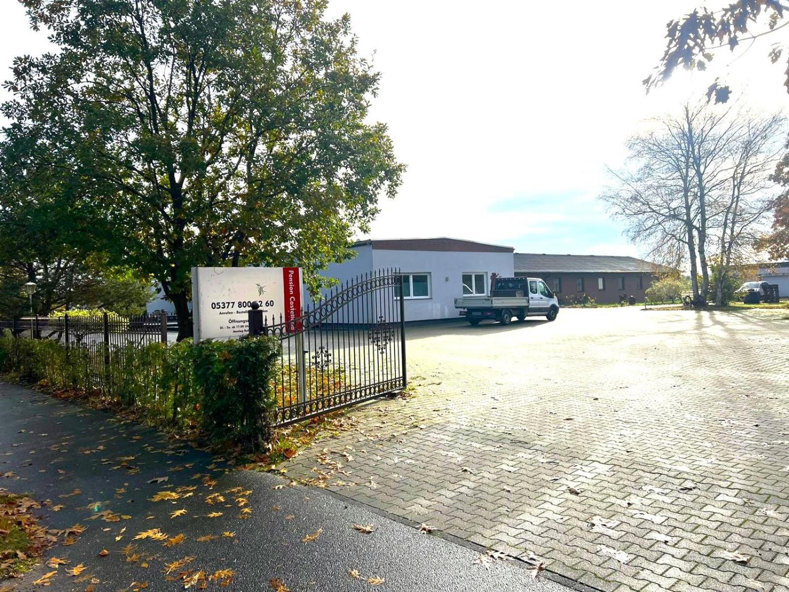 Hotel Castellana Lessien Eksteriør billede